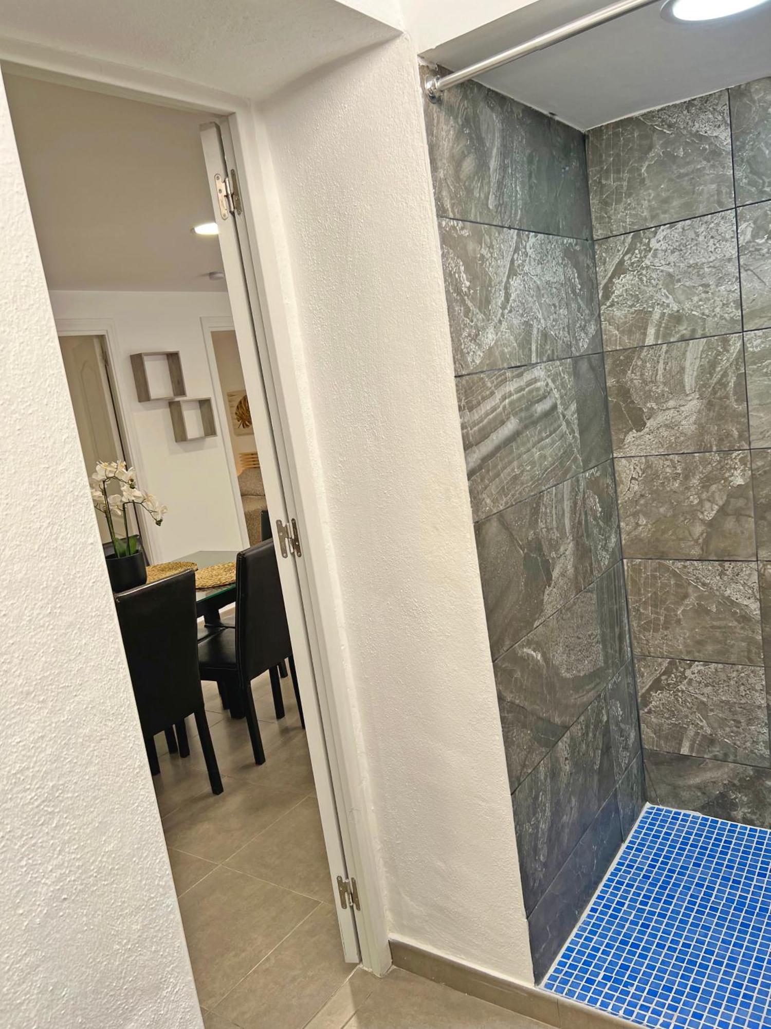 Reformado. Plaza De Toros. A/C Apartment อาลิกันเต ภายนอก รูปภาพ