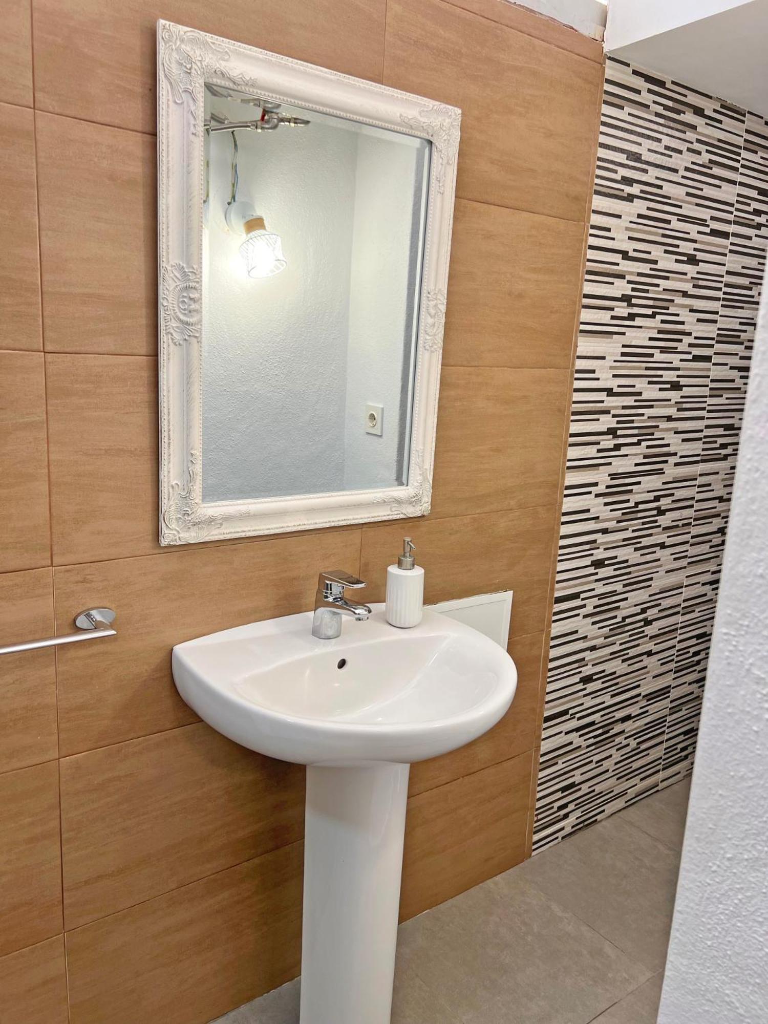 Reformado. Plaza De Toros. A/C Apartment อาลิกันเต ภายนอก รูปภาพ